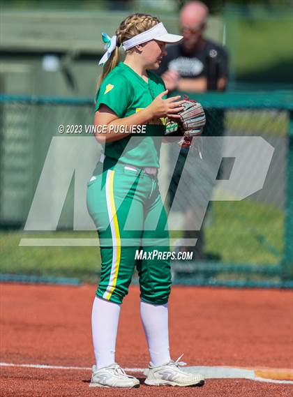 Thumbnail 2 in Timberline @ Evergreen (WIAA 3A District Playoffs) photogallery.