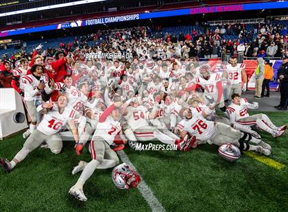 Thumbnail 1 in Catholic Memorial vs King Philip Regional (MIAA Division 2 State Final) photogallery.