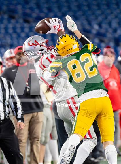 Thumbnail 1 in Catholic Memorial vs King Philip Regional (MIAA Division 2 State Final) photogallery.