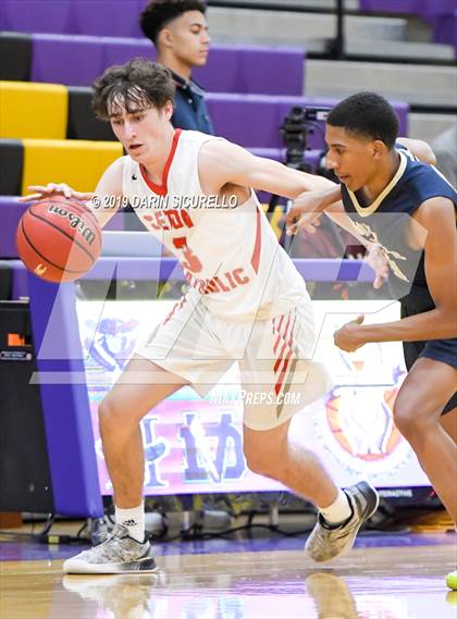 Thumbnail 3 in Desert Vista vs. Seton Catholic (Fear the Hop Tournament) photogallery.