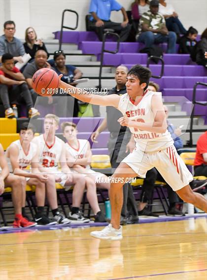 Thumbnail 2 in Desert Vista vs. Seton Catholic (Fear the Hop Tournament) photogallery.