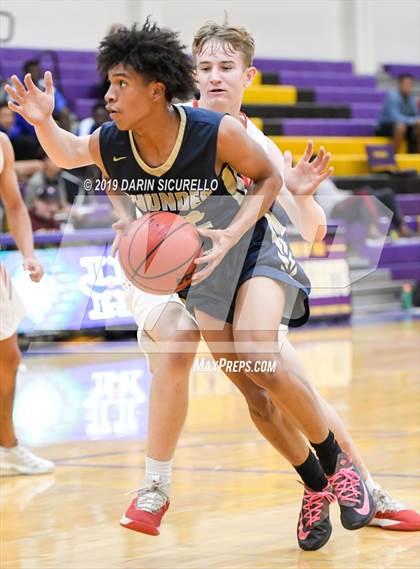 Thumbnail 2 in Desert Vista vs. Seton Catholic (Fear the Hop Tournament) photogallery.