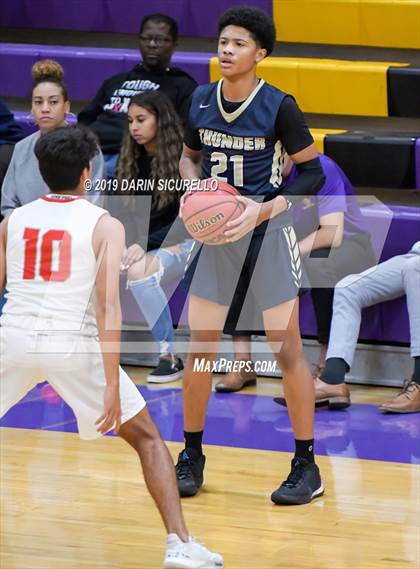 Thumbnail 3 in Desert Vista vs. Seton Catholic (Fear the Hop Tournament) photogallery.