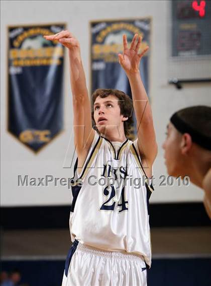 Thumbnail 2 in Dansville vs Notre Dame (Lions Club Tournament) photogallery.