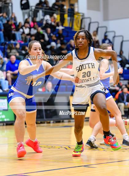 Thumbnail 3 in Mooresville @ South Iredell photogallery.