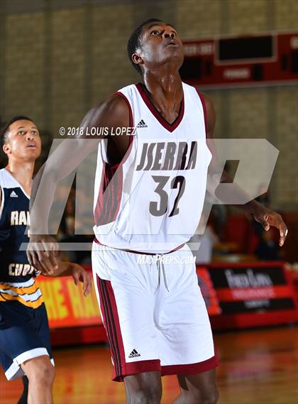 Thumbnail 2 in Rancho Christian vs. JSerra Catholic (Nike Extravaganza) photogallery.