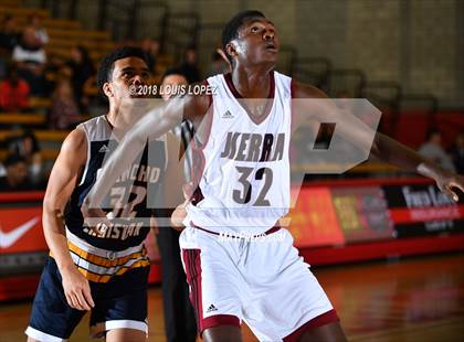 Thumbnail 3 in Rancho Christian vs. JSerra Catholic (Nike Extravaganza) photogallery.