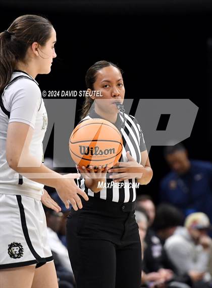 Thumbnail 2 in Etiwanda vs. Archbishop Mitty (CIF State Open Div. Final) photogallery.