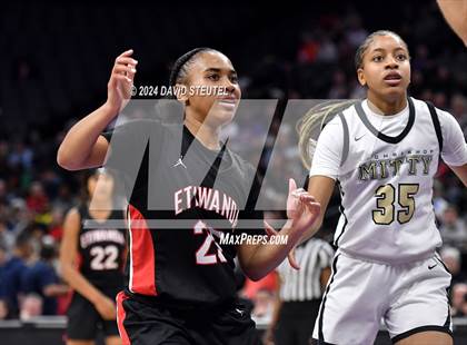 Thumbnail 1 in Etiwanda vs. Archbishop Mitty (CIF State Open Div. Final) photogallery.