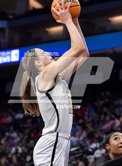 Thumbnail 2 in Etiwanda vs. Archbishop Mitty (CIF State Open Div. Final) photogallery.