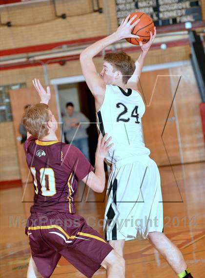 Thumbnail 2 in Gloucester Catholic vs. Bishop Eustace Prep (Claude Kennard MLK Classic) photogallery.