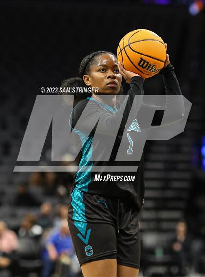 Thumbnail 3 in Santiago @ Oakland Tech (CIF Divison 1 Final) photogallery.
