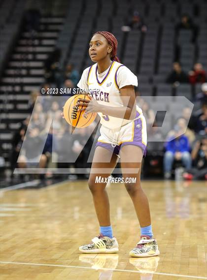 Thumbnail 1 in Santiago @ Oakland Tech (CIF Divison 1 Final) photogallery.