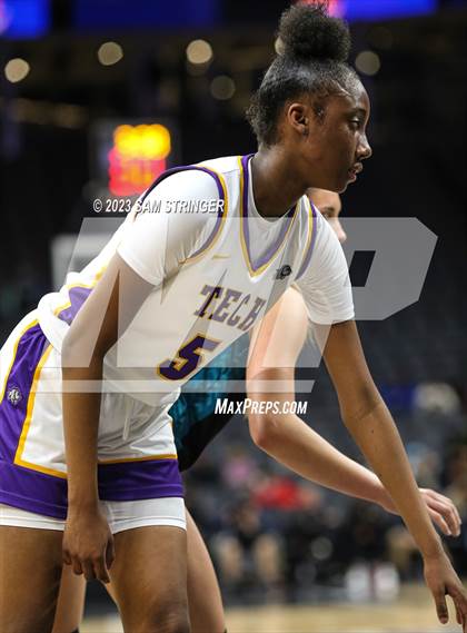 Thumbnail 3 in Santiago @ Oakland Tech (CIF Divison 1 Final) photogallery.
