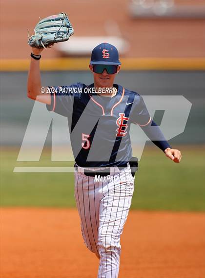 Thumbnail 1 in Seven Lakes @ Paetow photogallery.