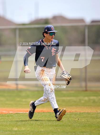 Thumbnail 3 in Seven Lakes @ Paetow photogallery.