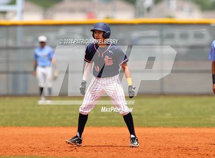 Thumbnail 3 in Seven Lakes @ Paetow photogallery.