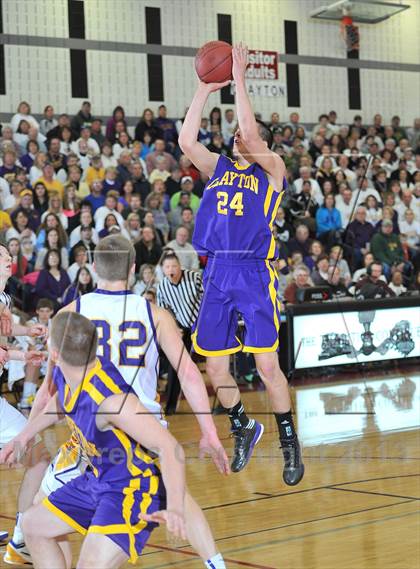 Thumbnail 1 in Clayton vs Drummond (WIAA D5 Sectional Final) photogallery.