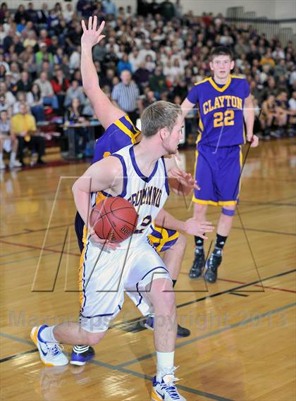 Thumbnail 2 in Clayton vs Drummond (WIAA D5 Sectional Final) photogallery.