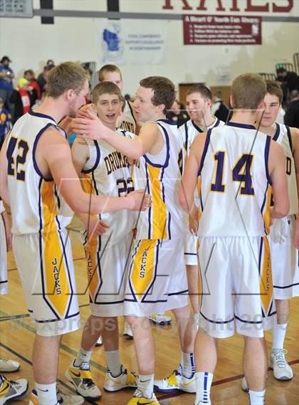 Thumbnail 2 in Clayton vs Drummond (WIAA D5 Sectional Final) photogallery.