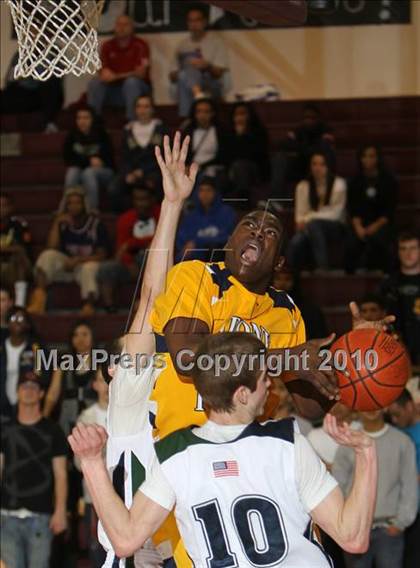 Thumbnail 2 in Stony Point vs McNeil photogallery.