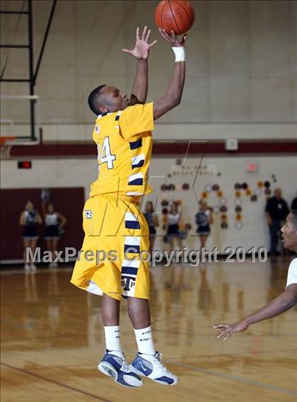 Thumbnail 3 in Stony Point vs McNeil photogallery.