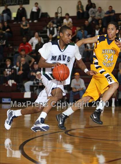 Thumbnail 1 in Stony Point vs McNeil photogallery.
