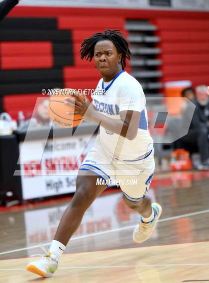 Thumbnail 3 in Deltona vs Flagler Palm Coast (Barracuda New Years Shootout) photogallery.