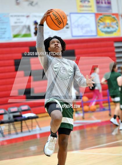 Thumbnail 2 in Deltona vs Flagler Palm Coast (Barracuda New Years Shootout) photogallery.