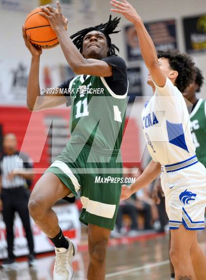 Thumbnail 2 in Deltona vs Flagler Palm Coast (Barracuda New Years Shootout) photogallery.