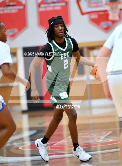 Thumbnail 3 in Deltona vs Flagler Palm Coast (Barracuda New Years Shootout) photogallery.