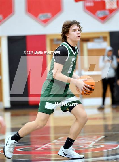 Thumbnail 2 in Deltona vs Flagler Palm Coast (Barracuda New Years Shootout) photogallery.