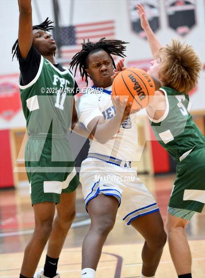 Thumbnail 1 in Deltona vs Flagler Palm Coast (Barracuda New Years Shootout) photogallery.