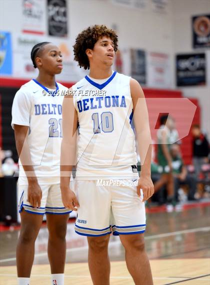 Thumbnail 3 in Deltona vs Flagler Palm Coast (Barracuda New Years Shootout) photogallery.