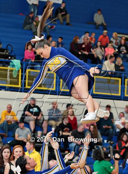 Thumbnail 2 in Pigeon Forge @ Gatlinburg-Pittman photogallery.