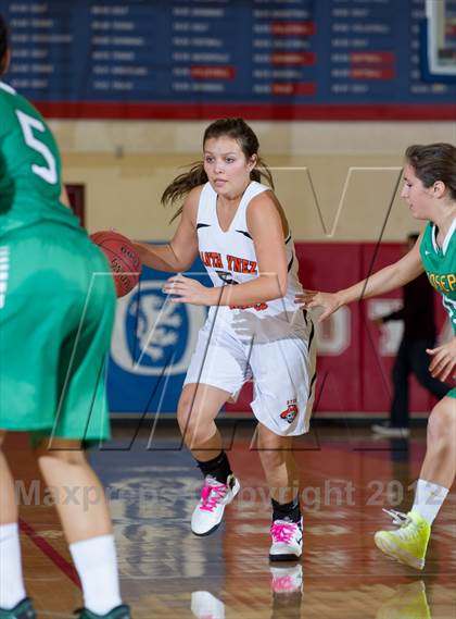 Thumbnail 3 in Santa Ynez vs St. Joseph (Gold Coast Tournament) photogallery.