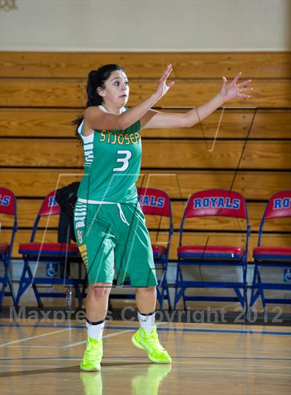 Thumbnail 2 in Santa Ynez vs St. Joseph (Gold Coast Tournament) photogallery.