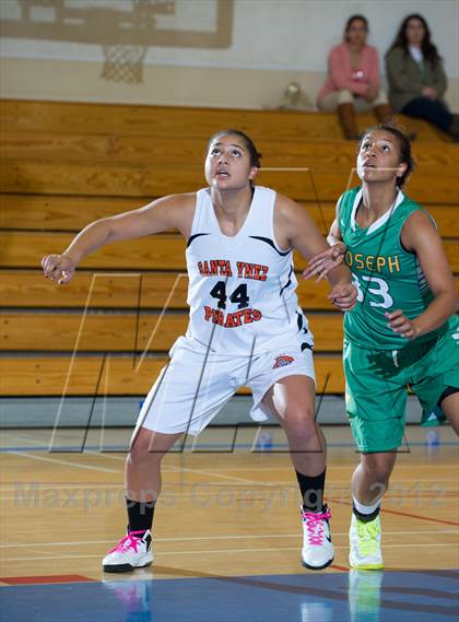 Thumbnail 3 in Santa Ynez vs St. Joseph (Gold Coast Tournament) photogallery.