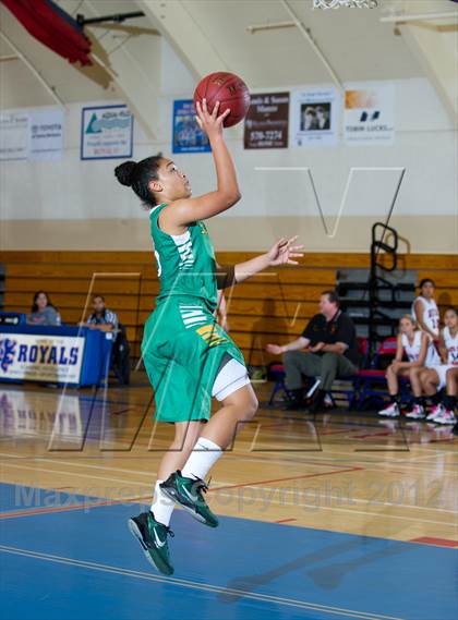 Thumbnail 1 in Santa Ynez vs St. Joseph (Gold Coast Tournament) photogallery.