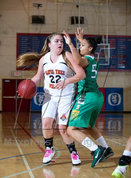 Thumbnail 3 in Santa Ynez vs St. Joseph (Gold Coast Tournament) photogallery.