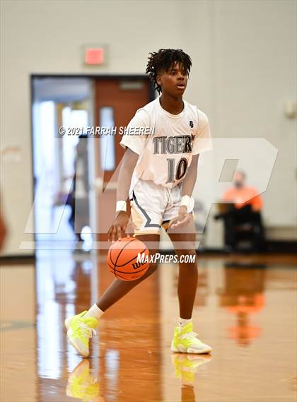 Thumbnail 3 in Klein Oak @ Klein Collins photogallery.
