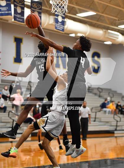 Thumbnail 2 in Klein Oak @ Klein Collins photogallery.