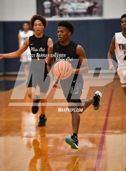 Thumbnail 1 in Klein Oak @ Klein Collins photogallery.