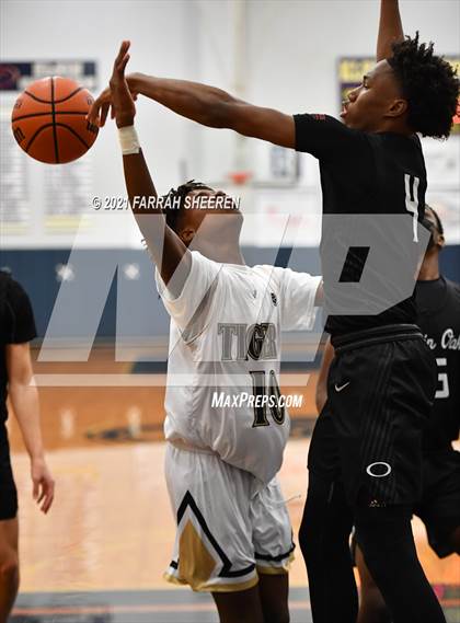 Thumbnail 3 in Klein Oak @ Klein Collins photogallery.