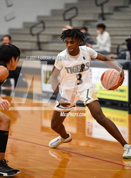 Thumbnail 3 in Klein Oak @ Klein Collins photogallery.