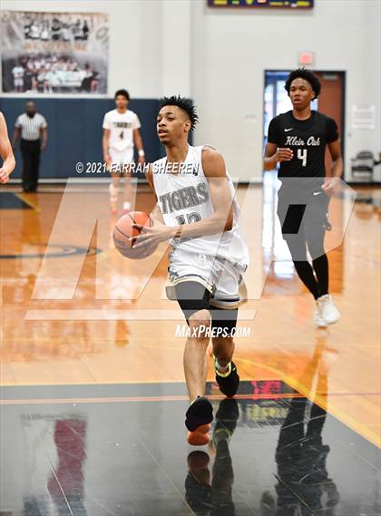 Thumbnail 3 in Klein Oak @ Klein Collins photogallery.