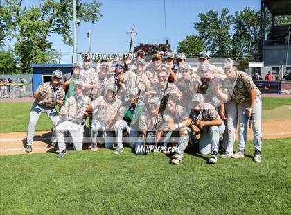 Thumbnail 2 in Wallkill vs. Cornwall Central (Section 9 Class A Final) photogallery.