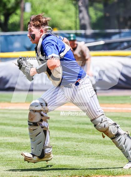 Thumbnail 2 in Wallkill vs. Cornwall Central (Section 9 Class A Final) photogallery.