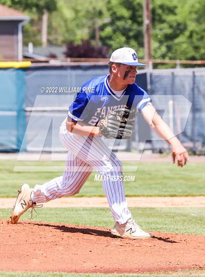 Thumbnail 1 in Wallkill vs. Cornwall Central (Section 9 Class A Final) photogallery.