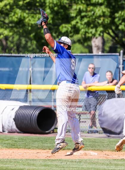 Thumbnail 2 in Wallkill vs. Cornwall Central (Section 9 Class A Final) photogallery.